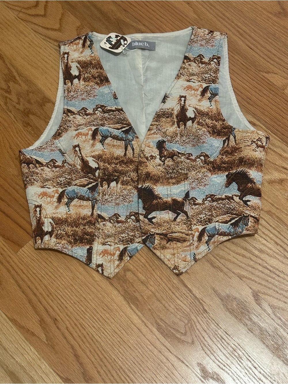 The Giddy Up Vest Western Horse Print Crop Vest in Brown and Tan Large